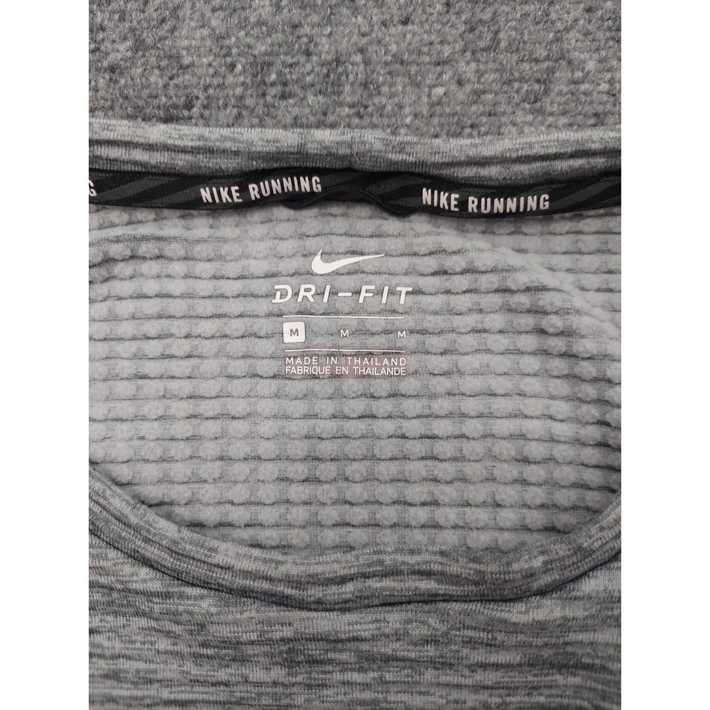 Nike running top